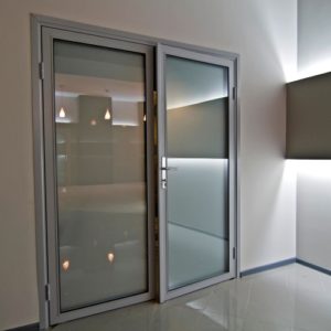 Алюминиевая дверь 1300×2200 мм. GFTD41202